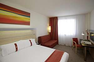 holiday inn express barcelona družinska soba