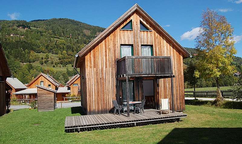 Ferienpark Kreischberg - Avstrija - drevo - SKIFUN