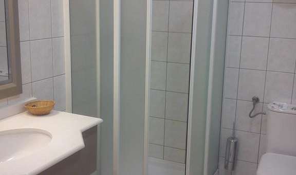 Hotel Jezero Bohinj  tuš kabina