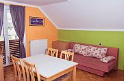 Apartmaji Skok Bovec miza